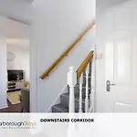 Candler - 3 Bedroom Townhouse With Parking - Patio Area & Seating Сasa de vacaciones Scarborough