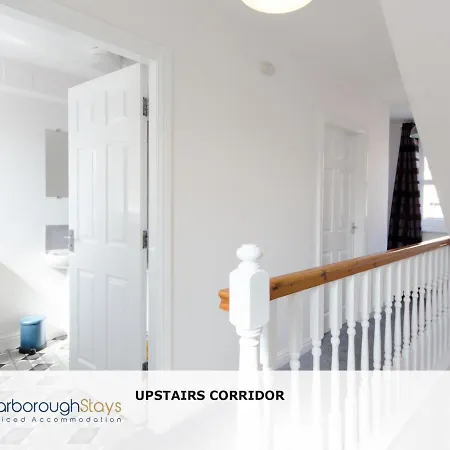Candler - 3 Bedroom Townhouse With Parking - Patio Area & Seating Tatil Evi *