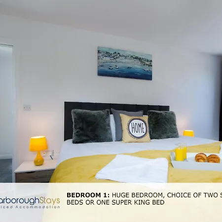 Candler - 3 Bedroom Townhouse With Parking - Patio Area & Seating Дом отдыха Скарборо