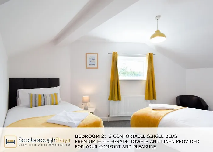 Candler - 3 Bedroom Townhouse With Parking - Patio Area & Seating Semesterbostad *